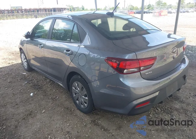 3KPA24AD4LE315127: 42469668