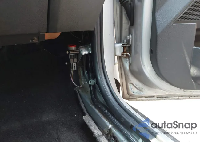 1FMCU9EG4BKB00942: 42470733