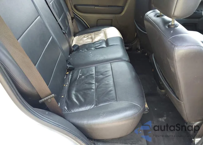 1FMCU9EG4BKB00942: 42470733