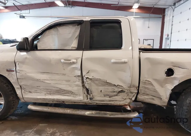 1C6RR7HT5FS563148: 42470825