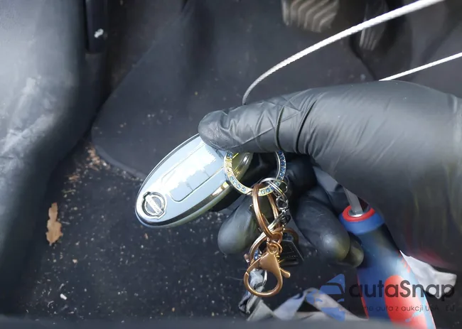 3N1AB8BV6MY276588: 42470873