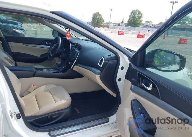 1N4AA6AP1GC904891: 42470918