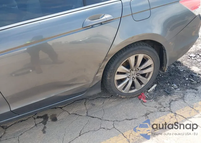 1HGCP2F80CA052455: 42471018