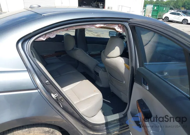 1HGCP2F80CA052455: 42471018