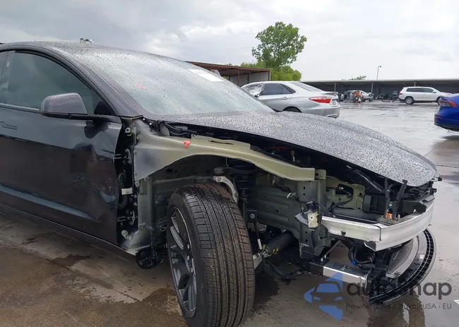 5YJ3E1EA2SF913370: 42471144