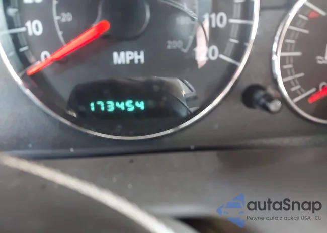 1C3EL56R86N114571: 42470436