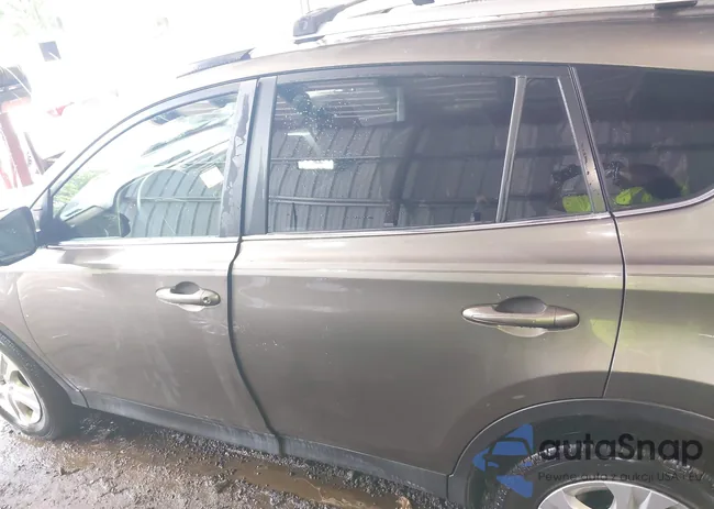 JTMZFREV8ED033231: 42470457