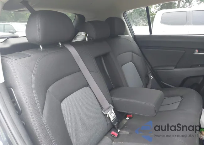 KNDPB3AC4G7852467: 42470557