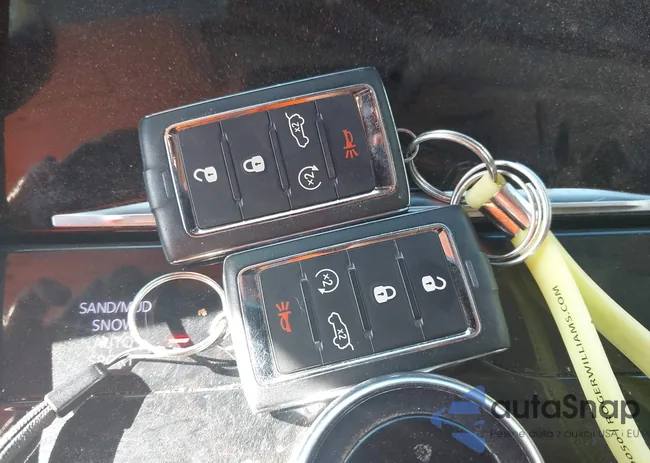 1C4RJKBG3M8103950: 42470570