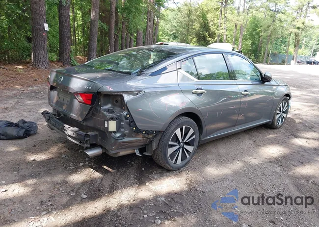 1N4BL4EVXKC191042: 42470704