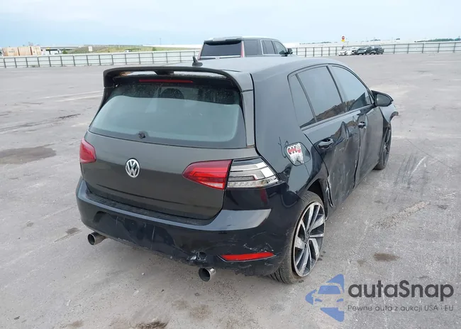 3VWB17AU2JM280709: 42471719