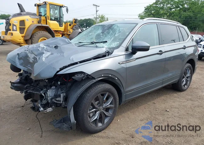 3VVMB7AX0PM130207: 42471740