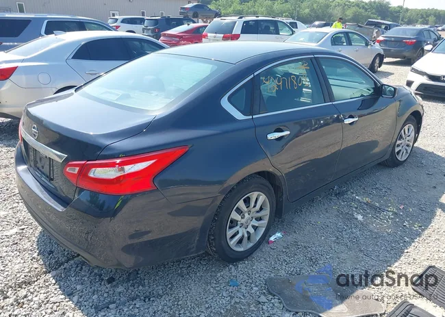 1N4AL3AP3HC472962: 42471808