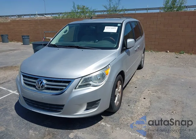 2V4RW3DG3BR621827: 42471811