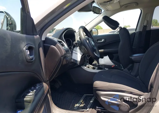 3C4NJDAB0KT760803: 42471887