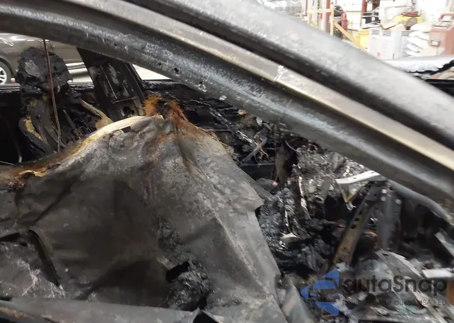 WBAKN9C56GD962616: 42472045