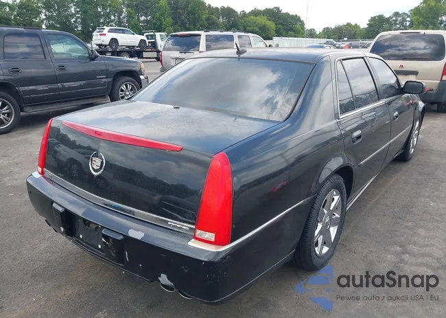 1G6KD57YX6U207196: 42472269