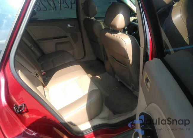 1MEFM421X6G611566: 42472284