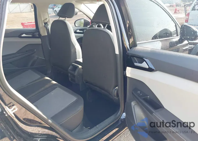 3VV8X7B23RM113989: 42471382