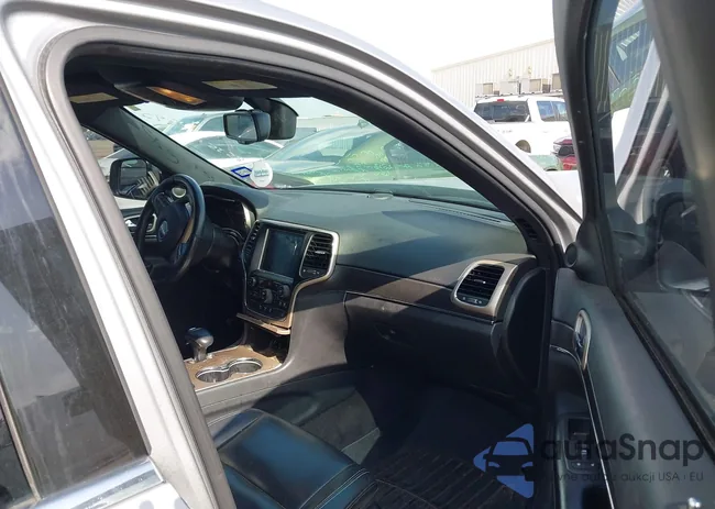 1C4RJFBG5FC212885: 42471703