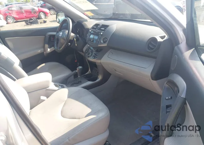 JTMDK4DV8AD015963: 42473190