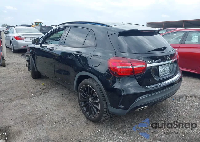 WDCTG4EB2KU008357: 42473797