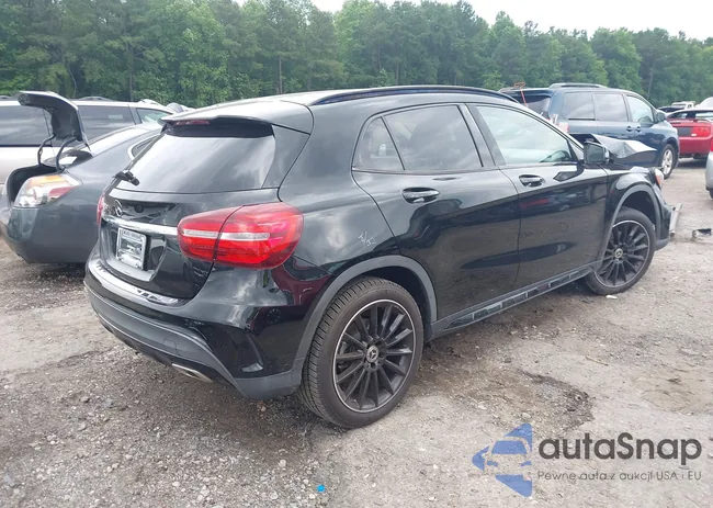 WDCTG4EB2KU008357: 42473797