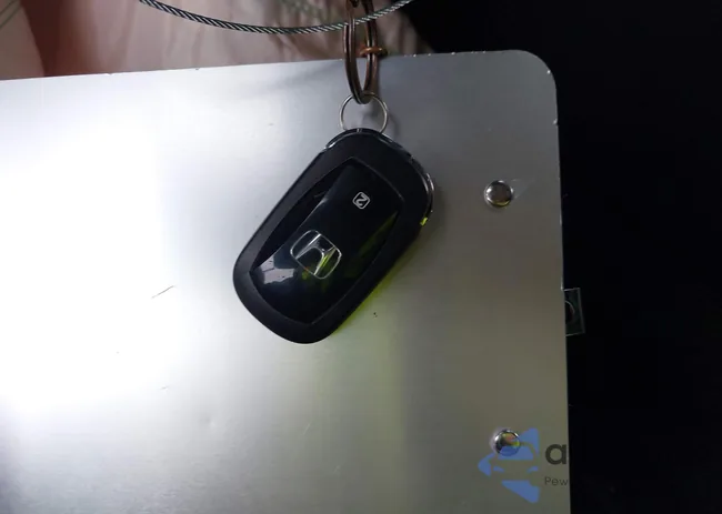 1HGCY2F63RA083090: 42473850