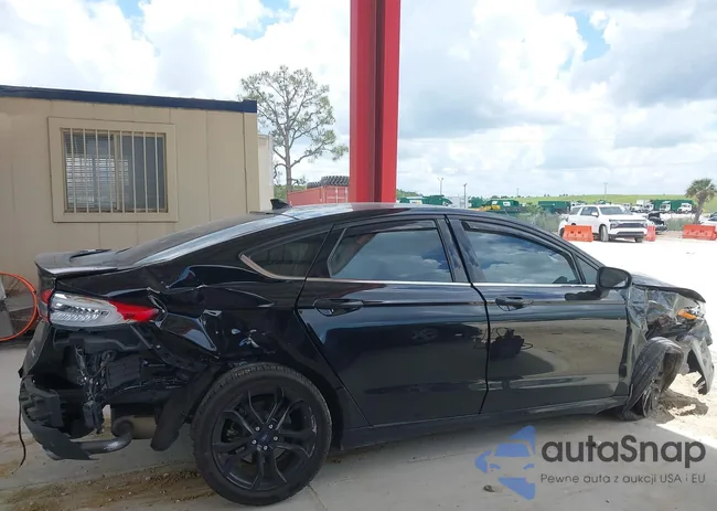 3FA6P0HD8LR197796: 42474009