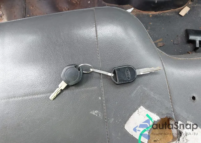 1FTYR10D03TA38770: 42474099