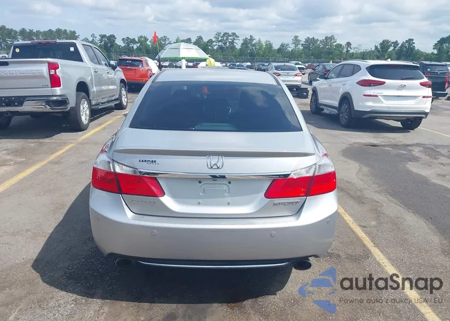 1HGCR2F52EA008377: 42474210