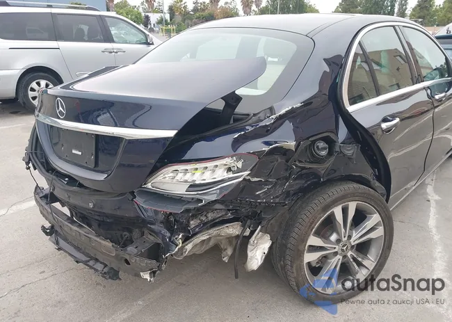 WDDWF4JB5JR416368: 42474237