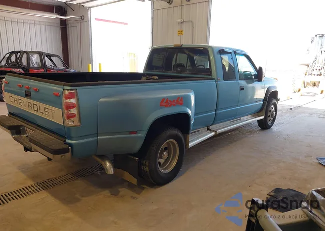 1GCHK39N3PE242677: 42474260