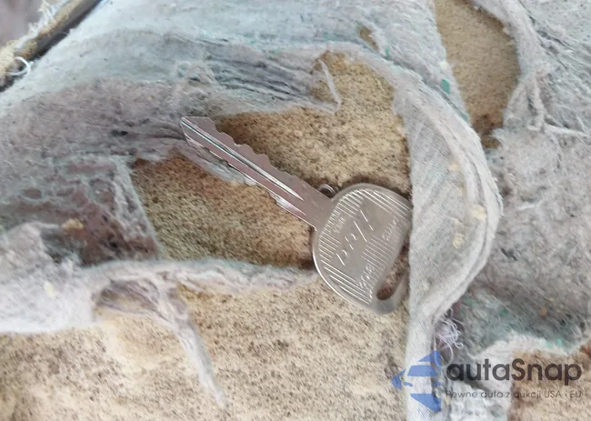 1GYEC63TX3R156028: 42474305