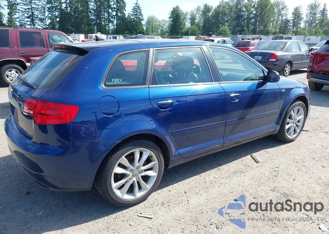 WAUBEAFM1CA109394: 42473359