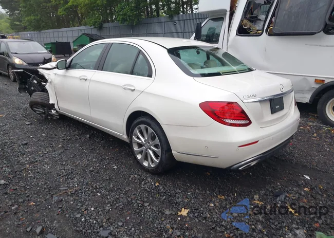 WDDZF4KB5HA187761: 42473454