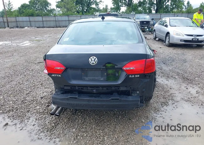 3VWDX7AJ1DM352551: 42473476