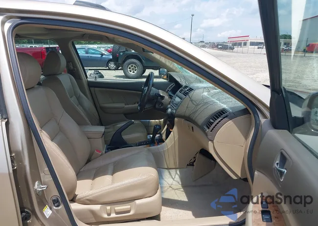 1HGCM66504A027109: 42473485