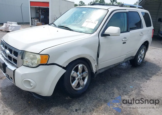 1FMCU04G89KA21927: 42473674