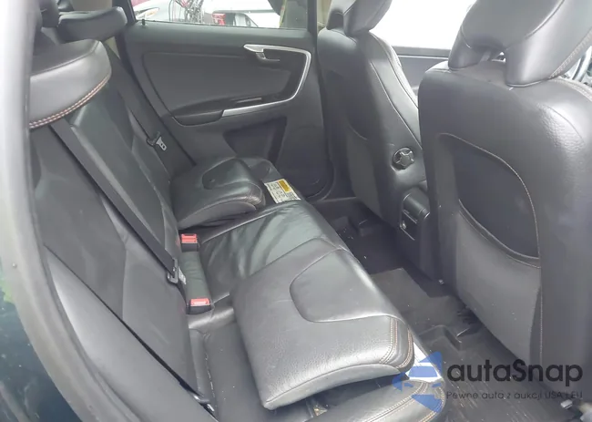 YV4952DZ7B2200908: 42473704