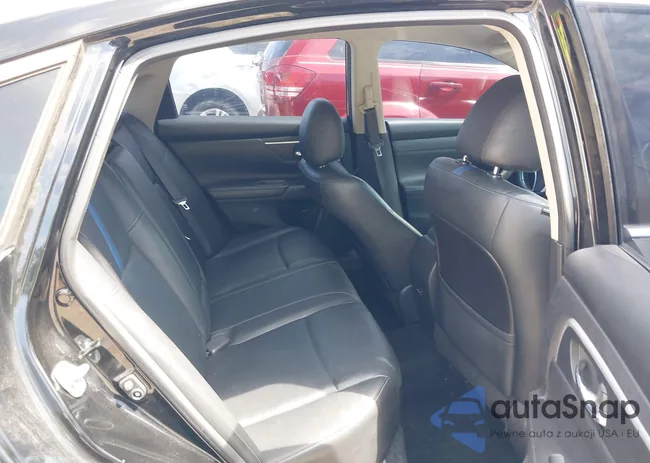 1N4AL3AP9JC184076: 42474813