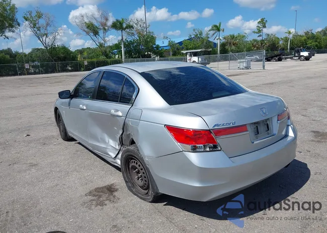 1HGCP2F30CA244379: 42474823