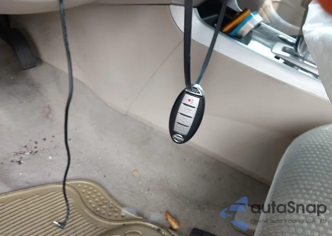 1N4AL3APXEC177871: 42474842