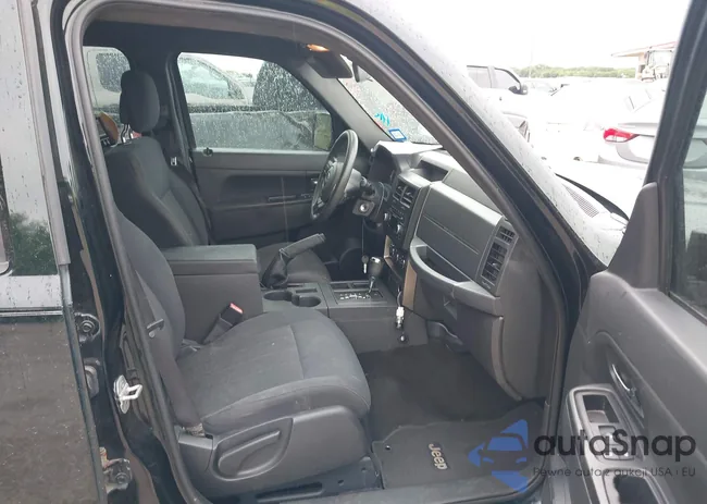 1C4PJLAK3CW155088: 42474890