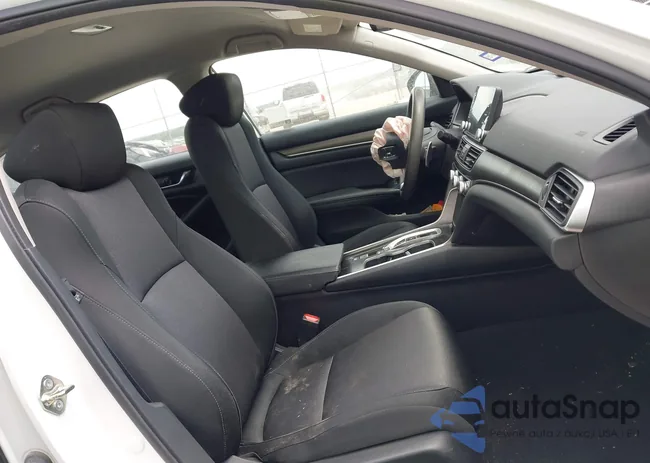 1HGCV3F19KA019919: 42474916