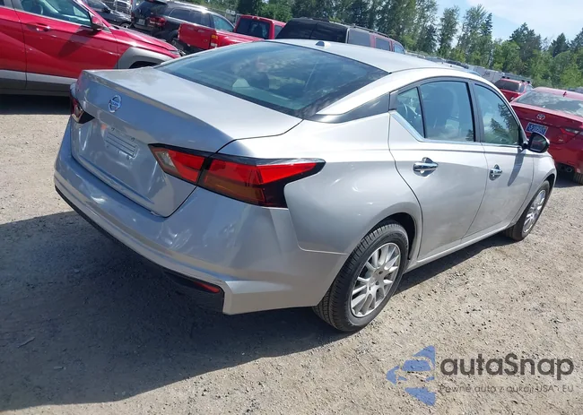 1N4BL4BV2KC226791: 42474944