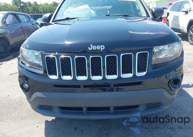 1C4NJCBAXFD273216: 42474977