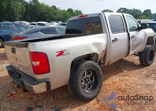 2GCEK13M671519668: 42475011