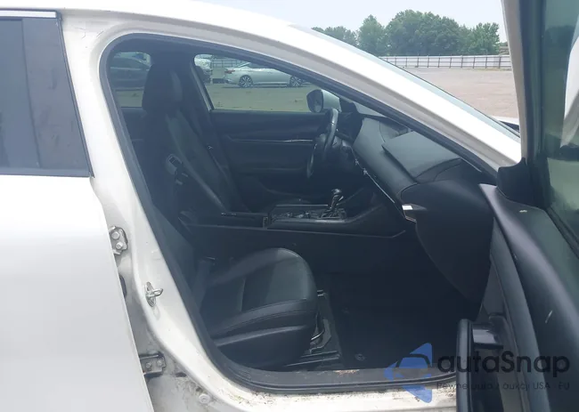 3MZBPAAL7KM109233: 42475025