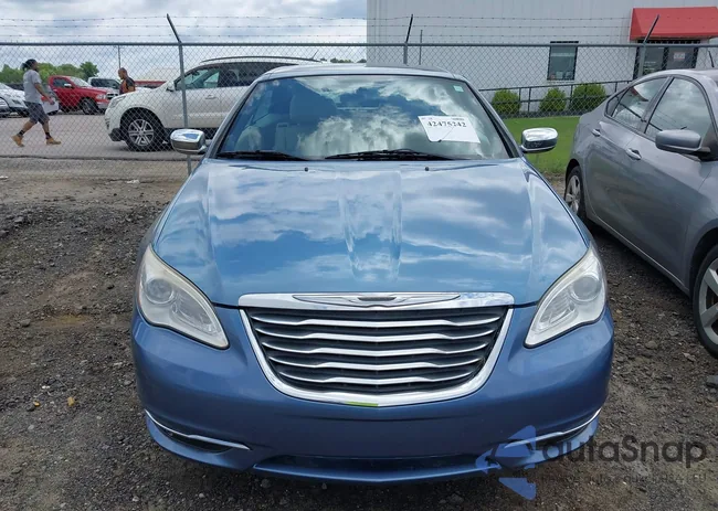 1C3BC7EG3BN615005: 42475242